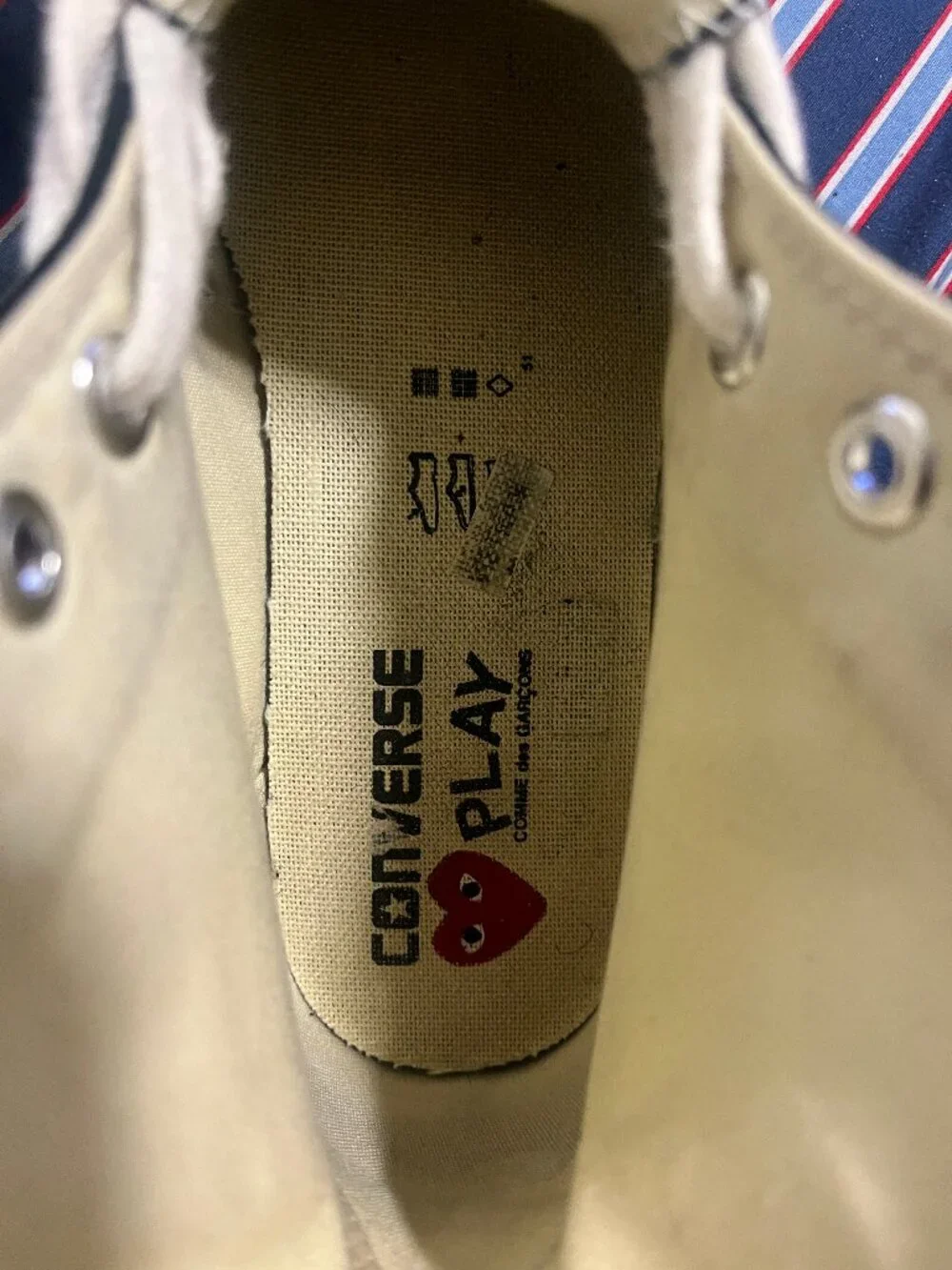 Comme des Garcons x Converse Big Heart High Top Chuck Size - 8 1/2 - Picture 7 of 7